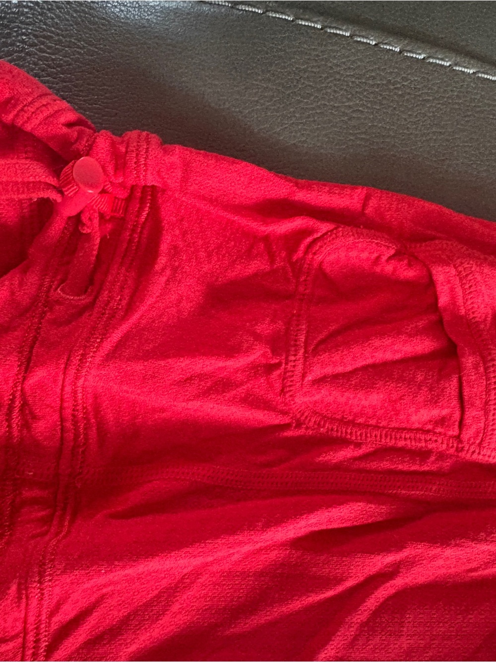 lululemon athletica Bright Red Built-In Shelf Bra Tank - Picture 3 of 3